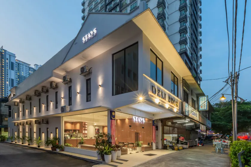 STAYS HOTEL - Image 1