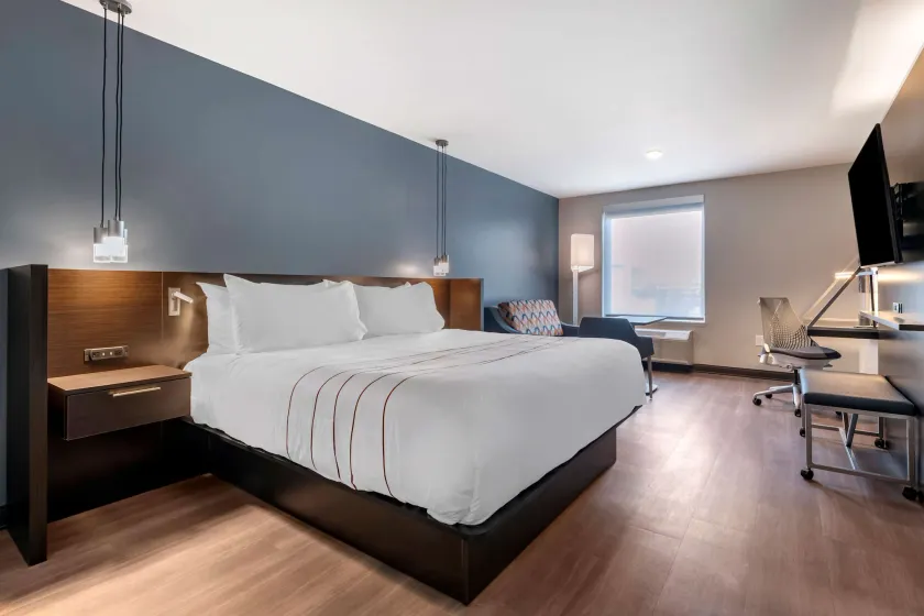 Vīb Hotel by Best Western Denver RiNo - Image 1