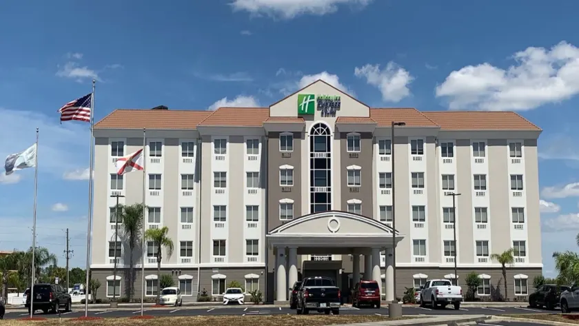 Holiday Inn Express Orlando - South Davenport by IHG - Image 1