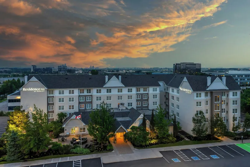 Residence Inn by Marriott Toronto Markham - Image 1