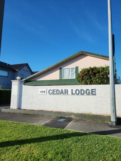 Cedar Lodge Motel Hamilton - Image 1