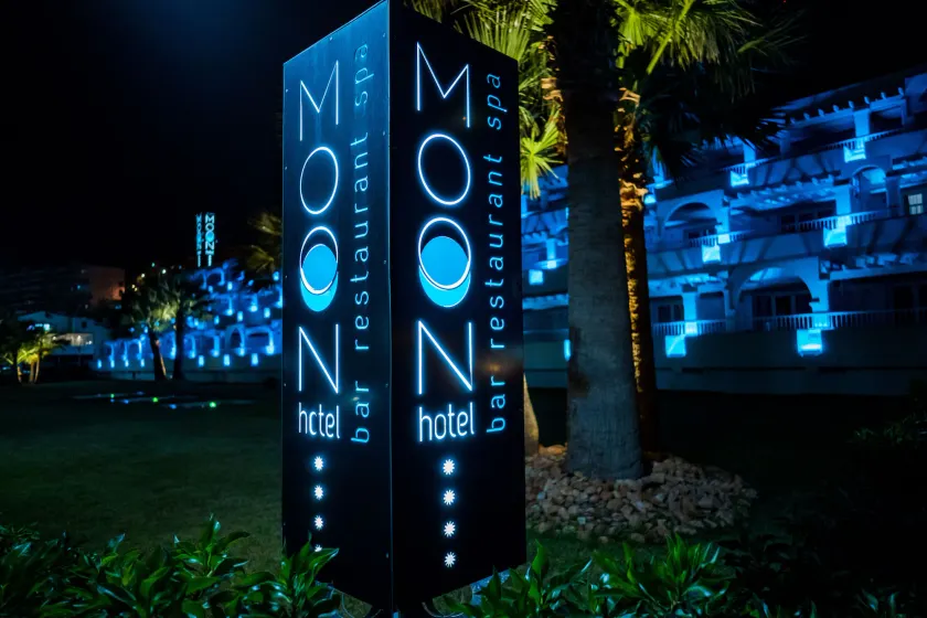 Moon Hotel & SPA. - Image 1