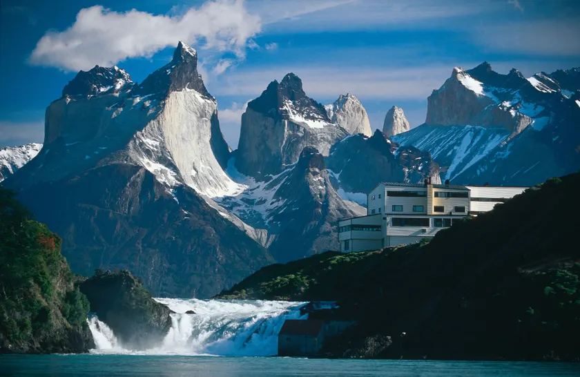 Explora en Torres del Paine - All Inclusive - Image 1