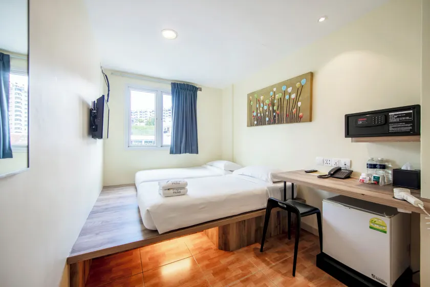Fragrance Hotel - Balestier - Image 1