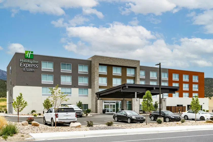Holiday Inn Express & Suites - Nephi by IHG - Image 1