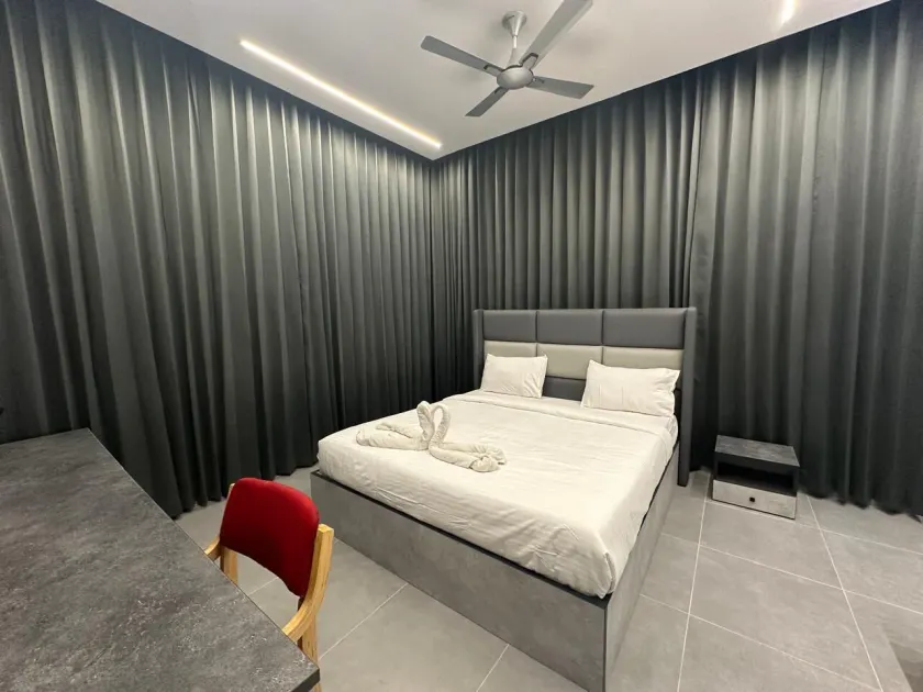 Hotel Siri Inn Mind Space Hitech City - Image 1