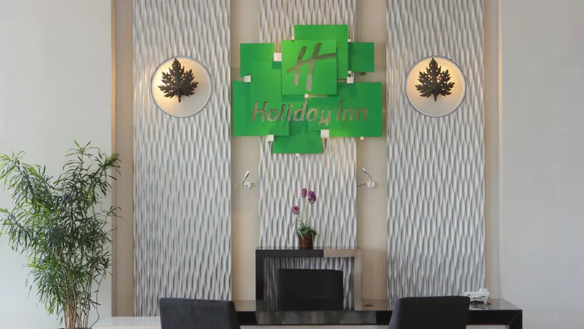 Holiday Inn Bandung Pasteur by IHG - Lobby