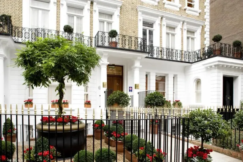 Beaufort House - Knightsbridge - Image 1