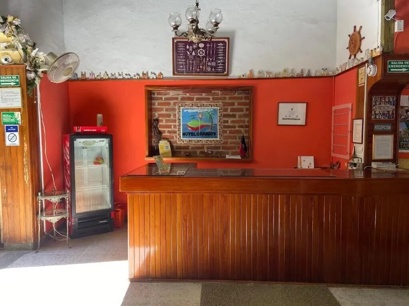 Hotel Granate - Vestíbulo