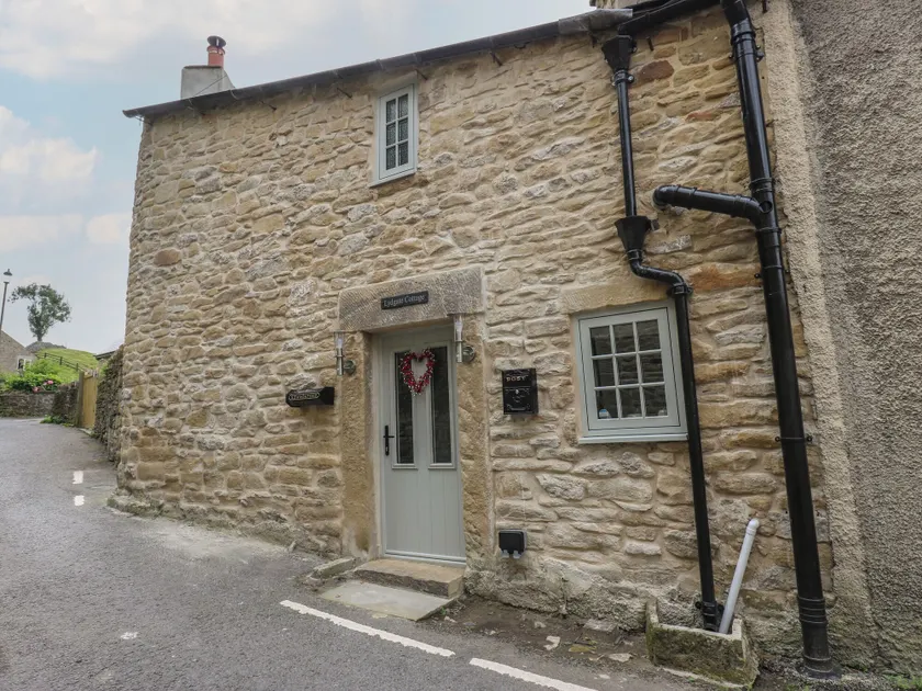 Lydgate Cottage - Image 1
