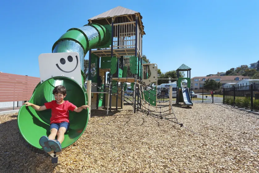 Brighton Beachfront Holiday Park Adelaide - Image 1