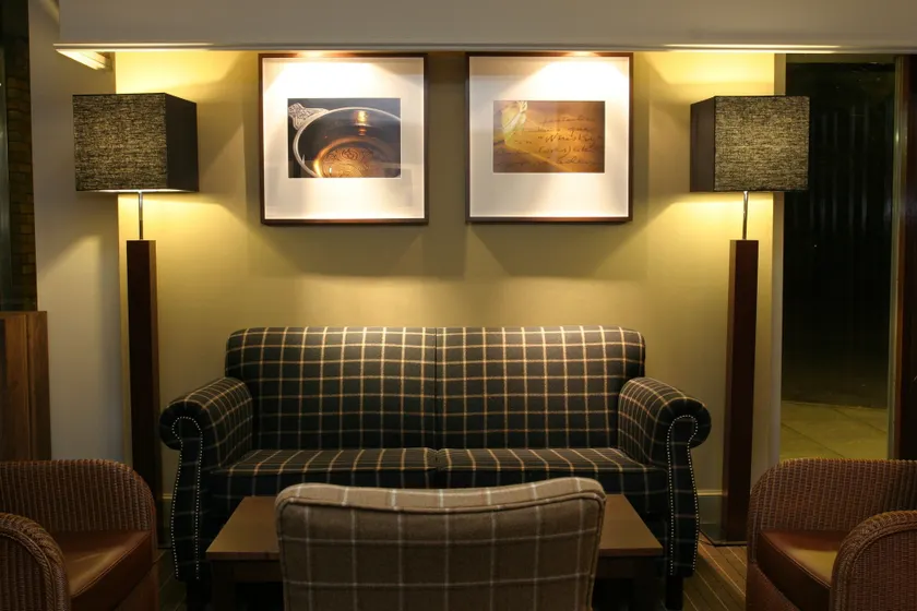 Garner Hotel Eight Acres Elgin - Sitzecke in der Lobby