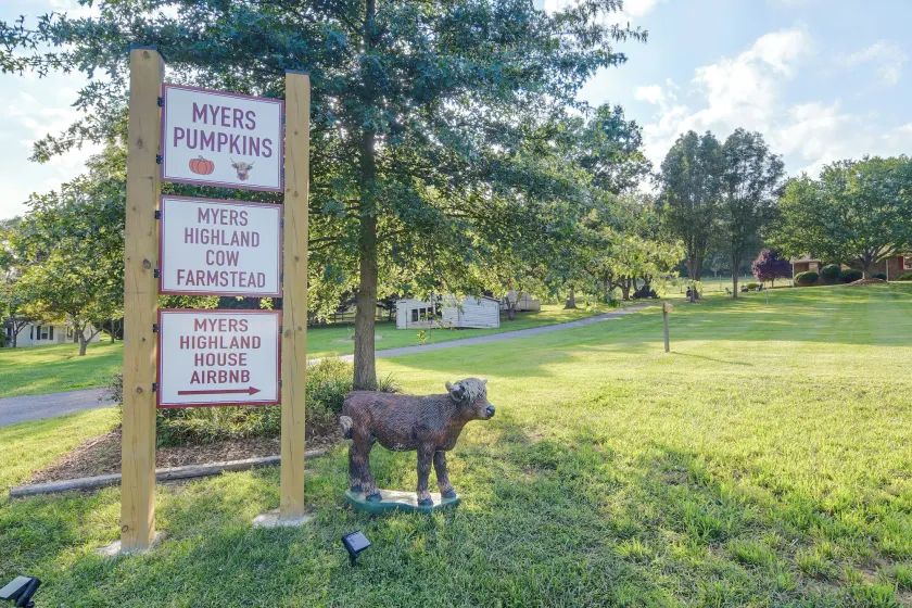Cozy Highland Cow Retreat - 4 Mi to JMU - Image 1