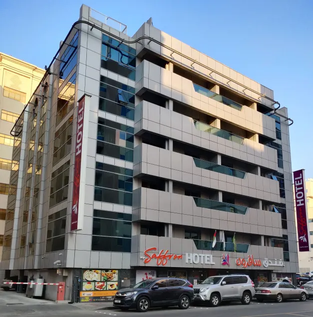 Saffron Hotel - Image 1