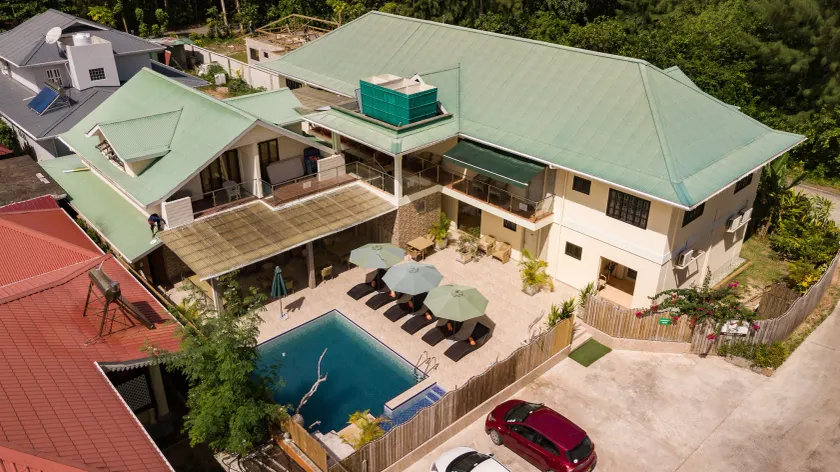 Chez Bea Luxury Villa - Image 1