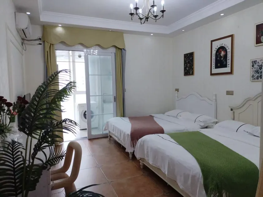 Chongqing Justom Family Serviced Apartments 3 - Image 1