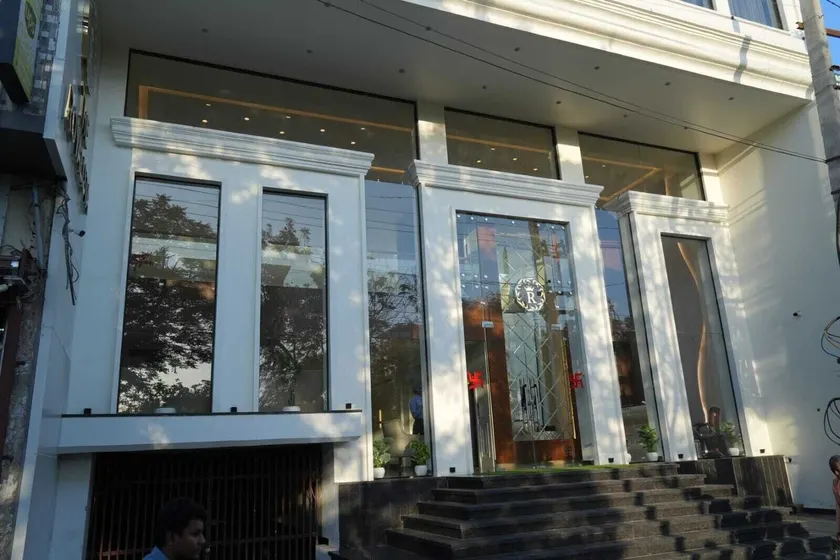 Hotel The Royalista - Image 1