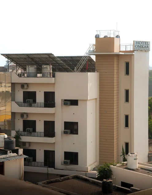 Hotel Omkar - Image 1