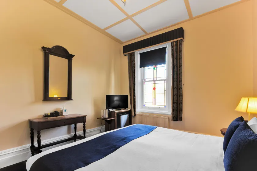 Carrington Hotel - Image 1
