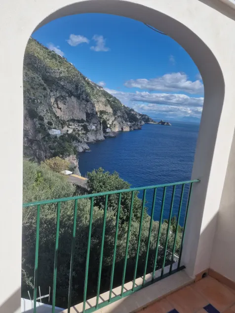 Hotel La Perla - Image 1