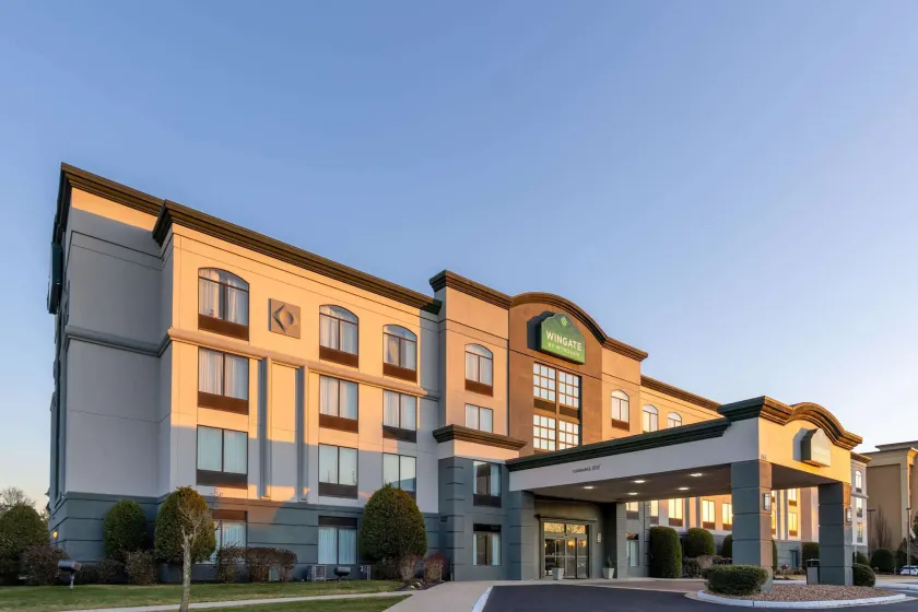 Wingate by Wyndham Vineland - Image 1