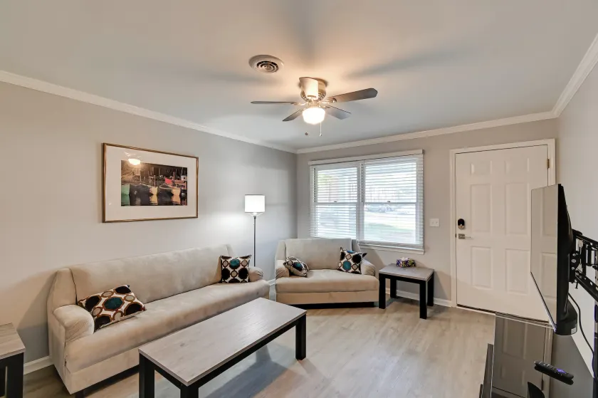 Hike & Explore: Cheraw Apt 7 Mi to Lake Juniper! - Image 1