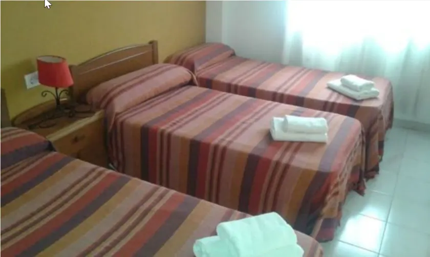 Hostal Neus - Image 1