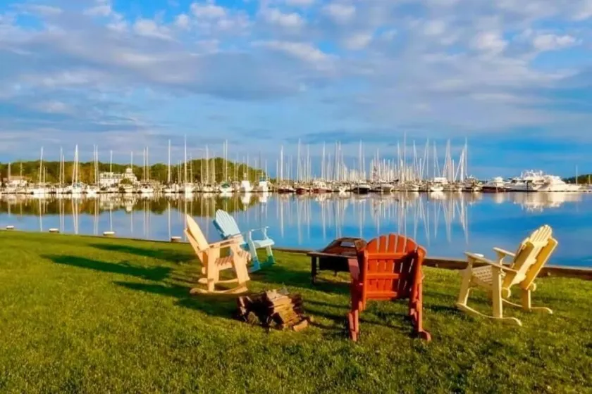 Inn at Haven Harbour - Image 1