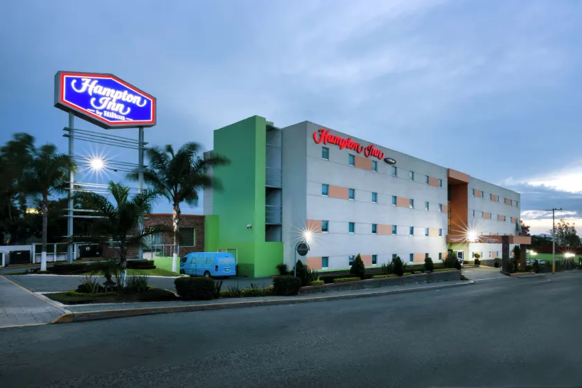 Hampton Inn by Hilton San Juan del Rio - Image 1