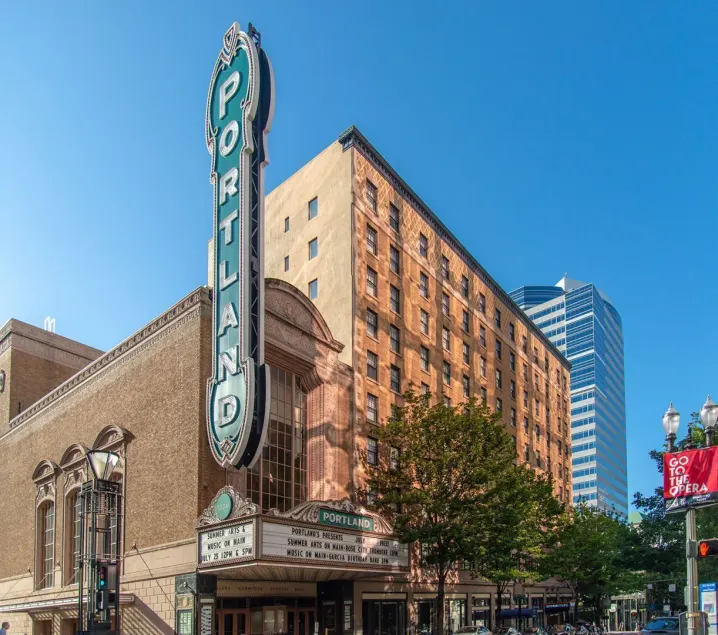 Heathman Hotel - Image 1