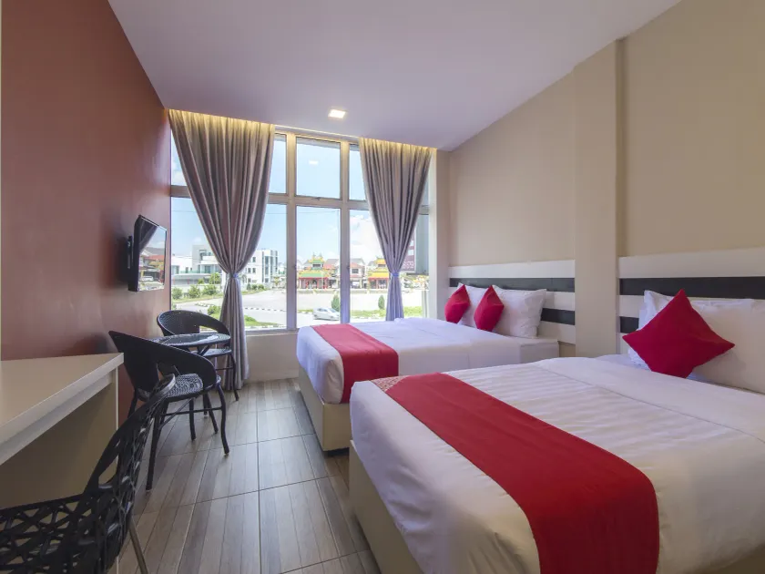 LEA GUEST HOUSE & CAFE Lukut - Image 1