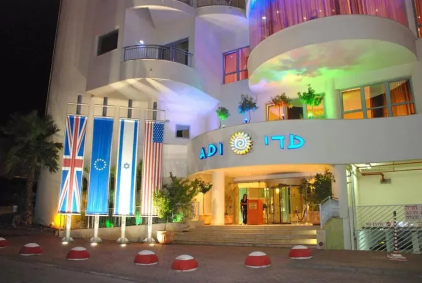 Adi Hotel - Image 1