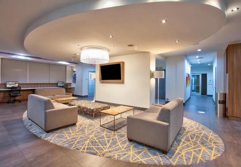 Holiday Inn Dallas - Fort Worth Airport South by IHG - Vestíbulo