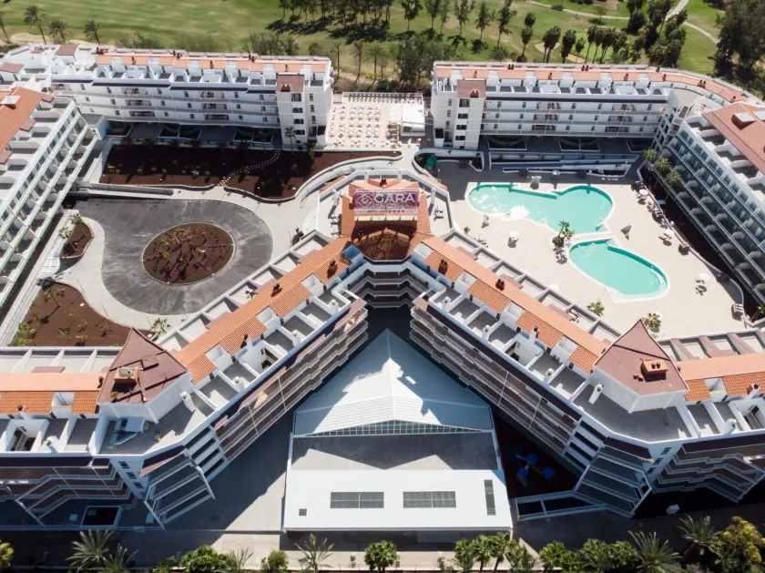 Gara Suites Golf & Spa - Image 1
