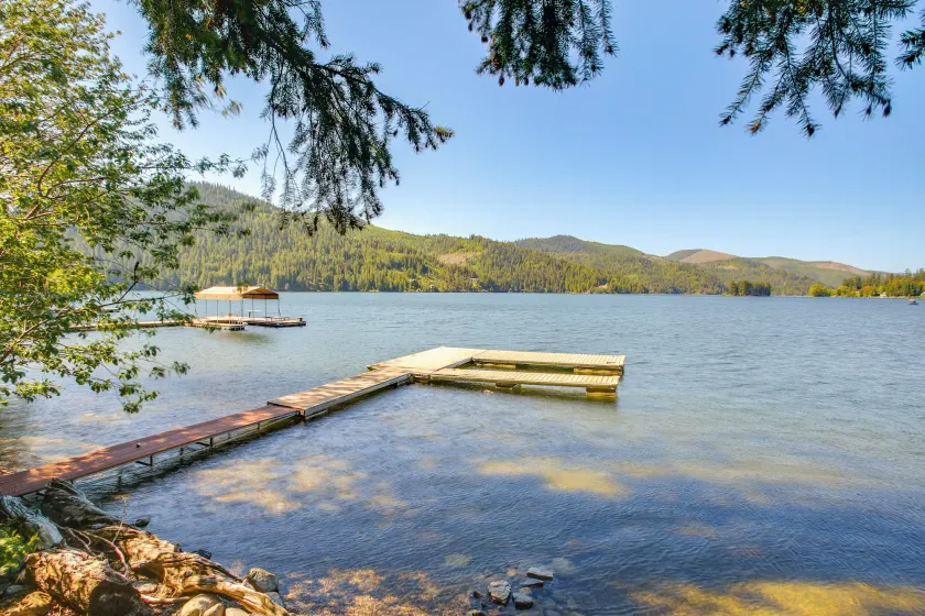 Silverwood Theme Park + Spirit Lake Retreat - Image 1