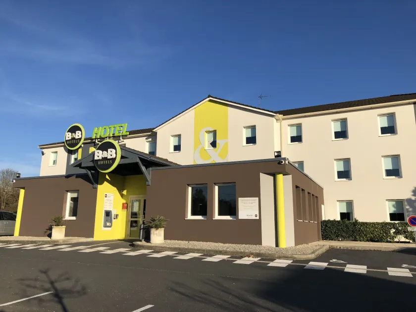B&B HOTEL Brive-la-Gaillarde - Image 1