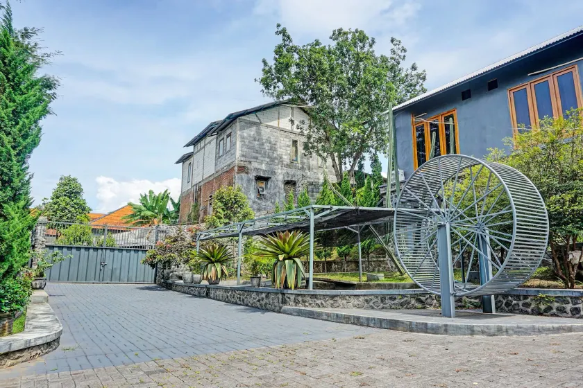 Hotel O Juanda Homestay Syariah - Image 1