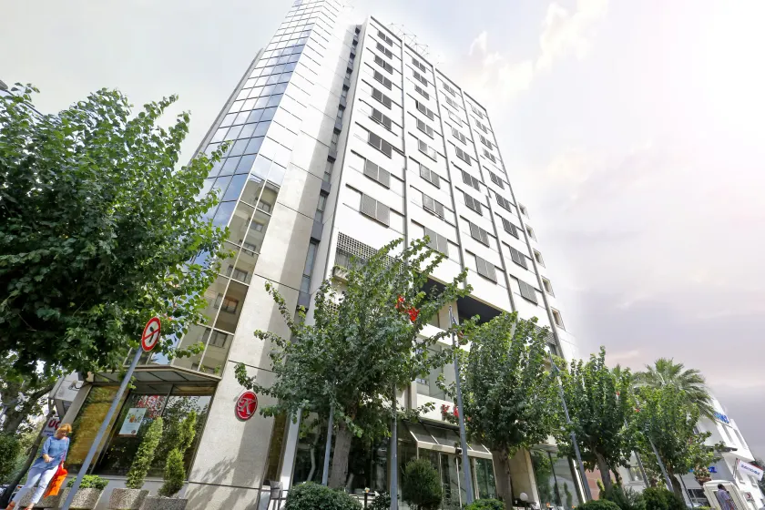 Kaya Prestige Oteli - Image 1