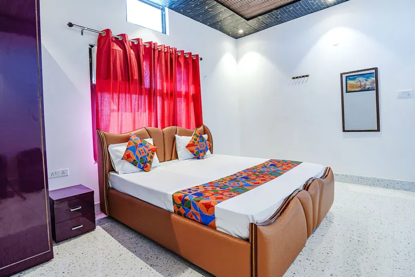 FabExpress Savitri Resort - Image 1