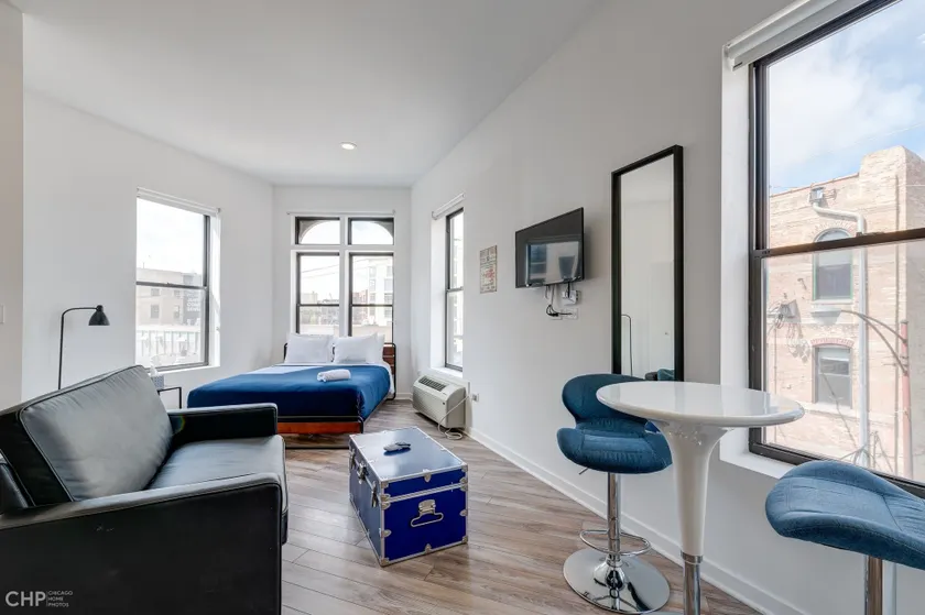 747 Lofts by RedAwning - River West, Second Floor Chicago - Rom