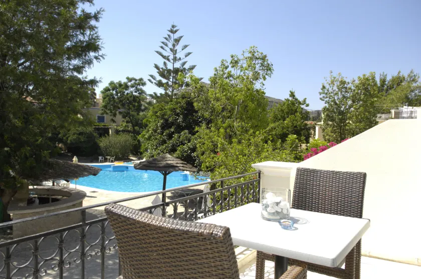 Kalydna Island Hotel - Image 1