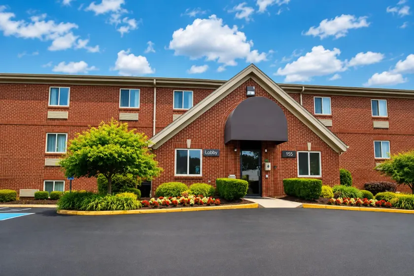 Welcome Suites Hazelwood Extended Stay Hotel - Image 1