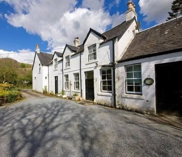 Orchy Bank House - Image 1