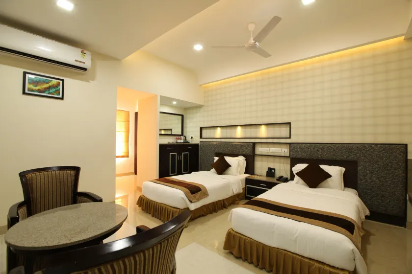 Hotel Southern Residency- near to SIPCOT - Image 1