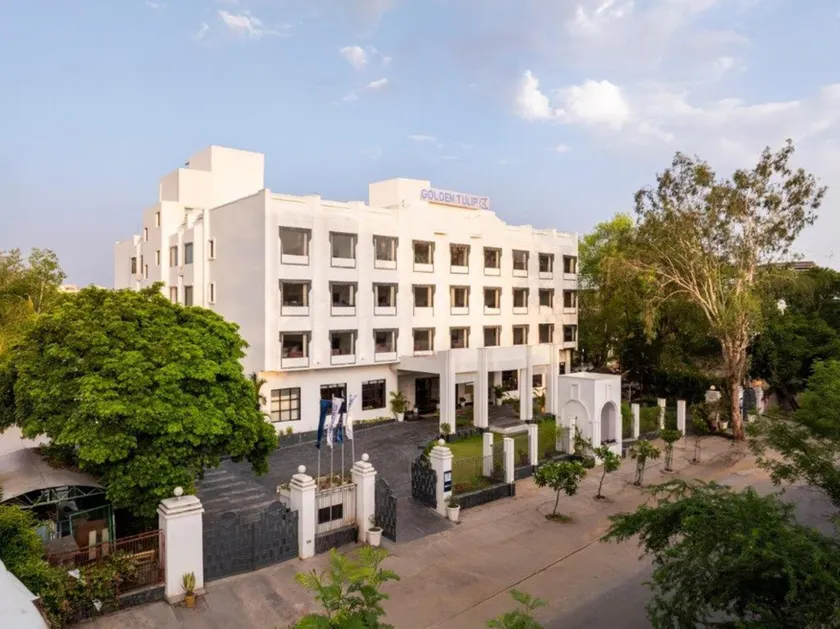 Golden Tulip Udaipur - Image 1