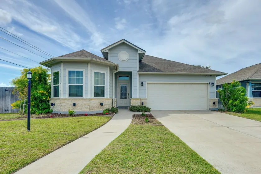 Charming Fulton Retreat < 1 Mi to Ocean & Pier! - Image 1