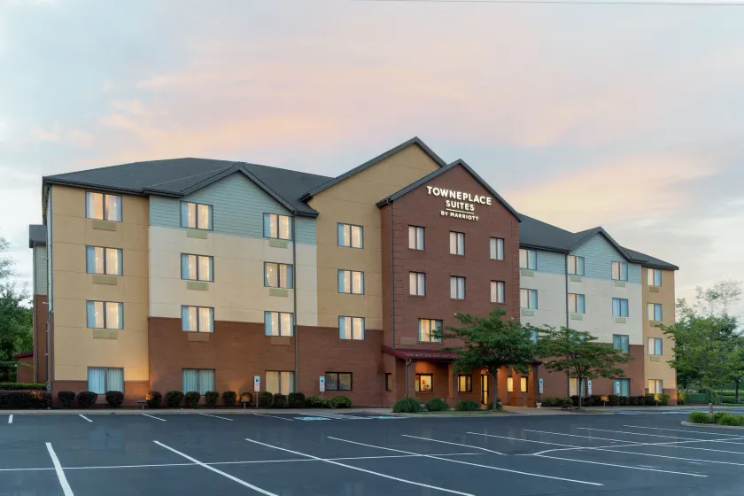 TownePlace Suites by Marriott Erie - Image 1