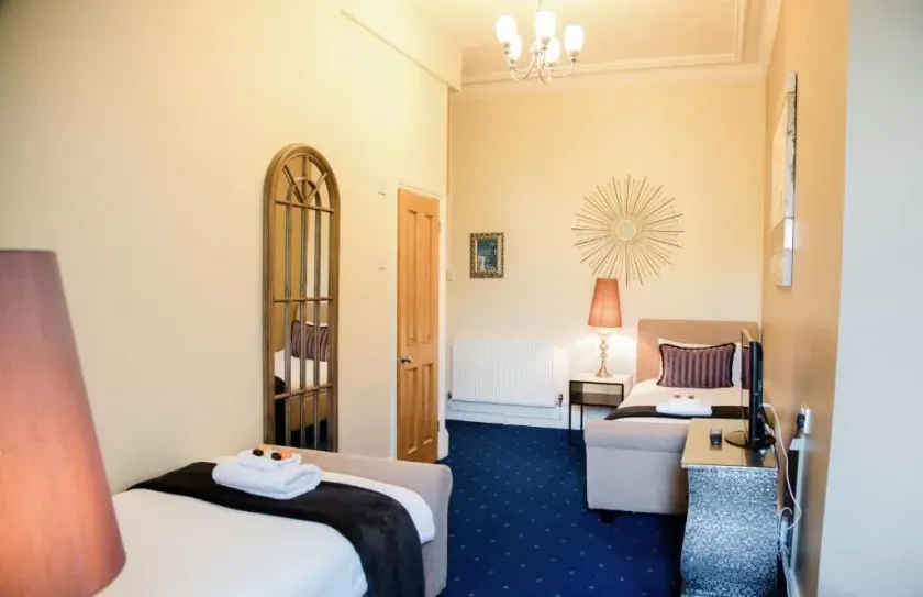 Washington House Hotel - Habitación