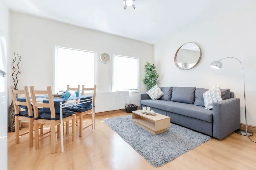 Lovely Apartment Angel - Image 1