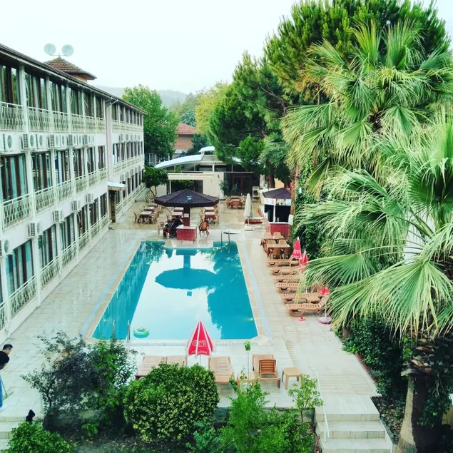 Oskar Hotel - Image 1